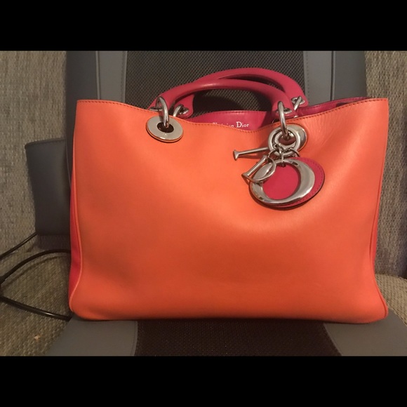 Dior Handbags - Dior Diorissimo bag